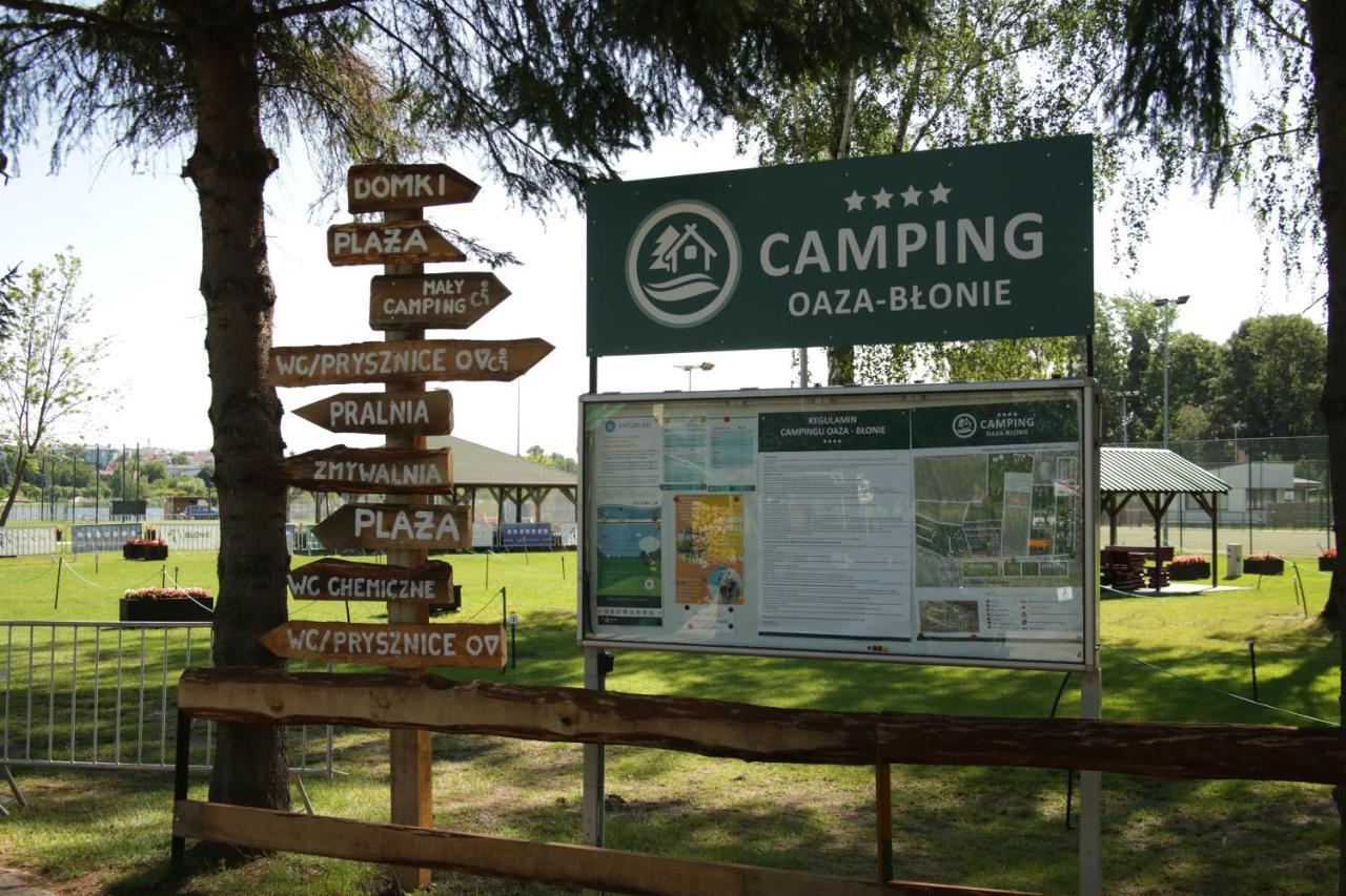 Camping Oaza Blonie Kornik Domki Standard Plus - 3 Pokoje Extérieur photo